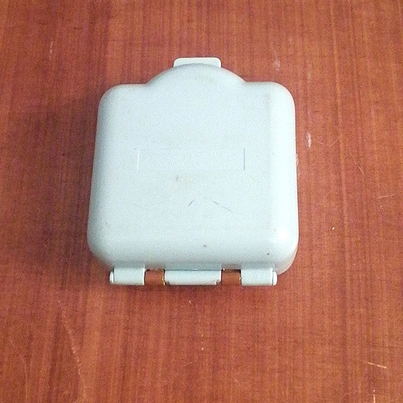 90's Pokemon small play house - Picture 3 of 6